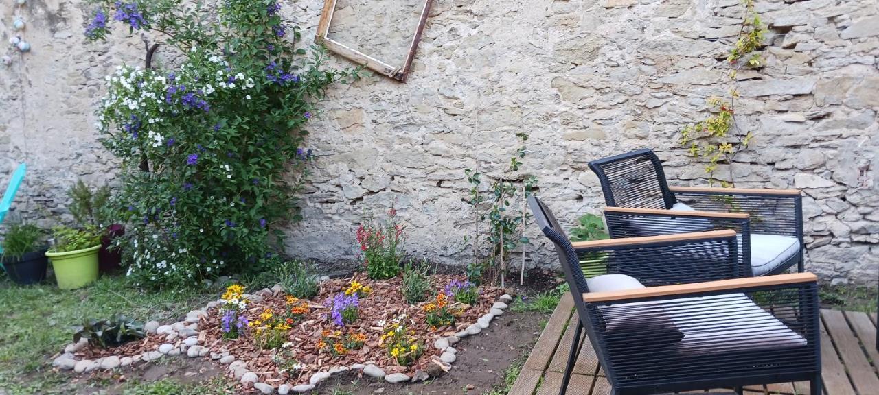 Le 9 De Cour, Chambre Caouette Carcassonne Buitenkant foto